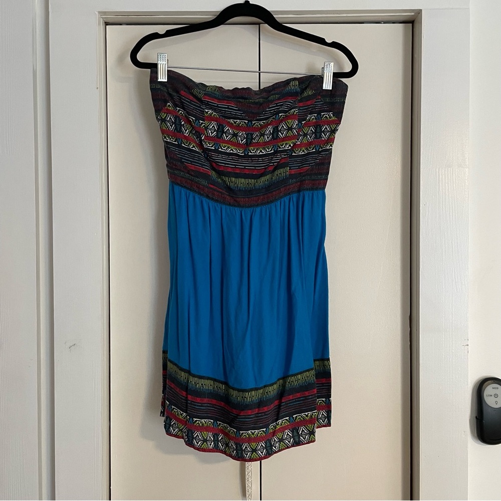 Silence + Noise Strapless Dress in Blue and Multicolor Vintage 2000s Size Medium